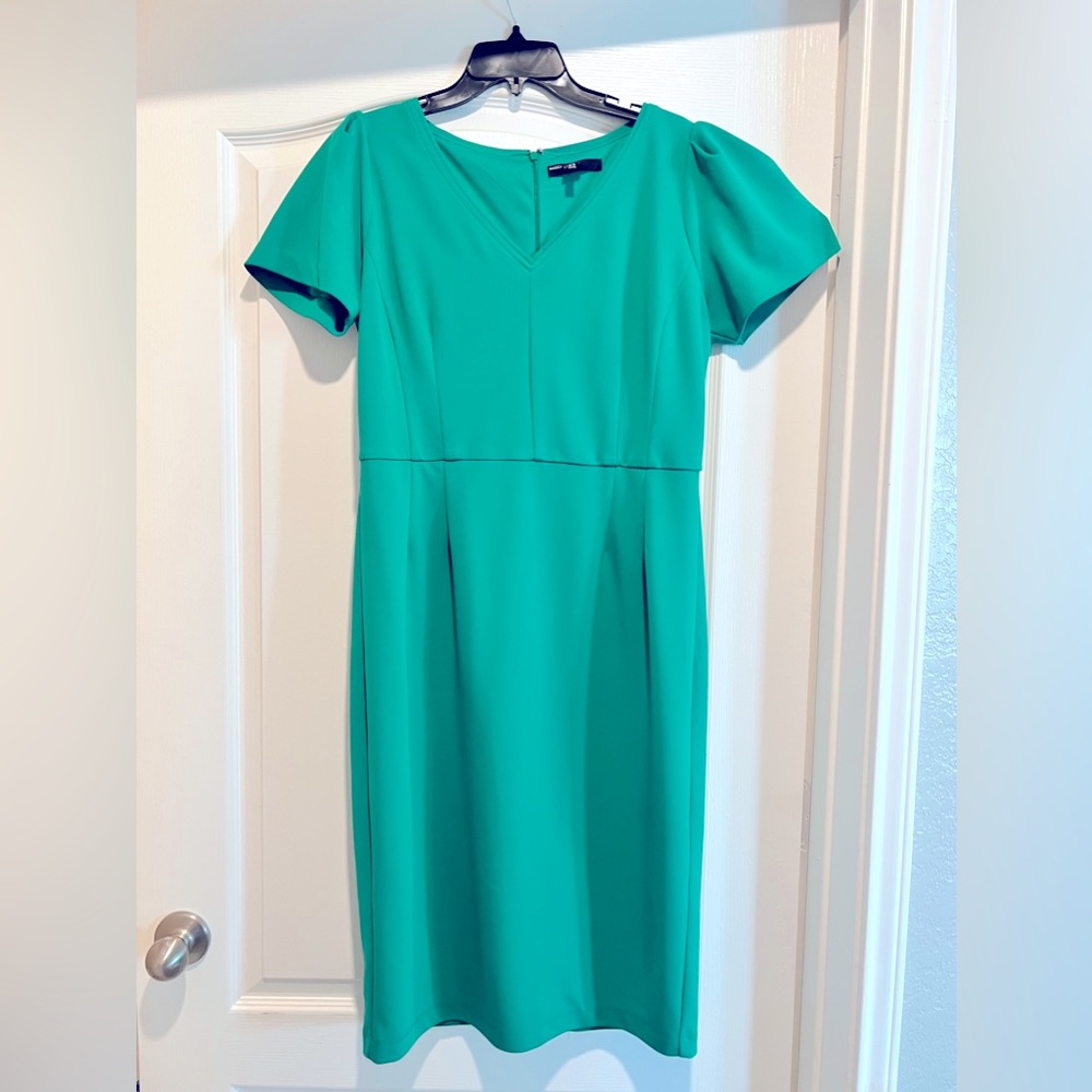 Maggy London sheath dress